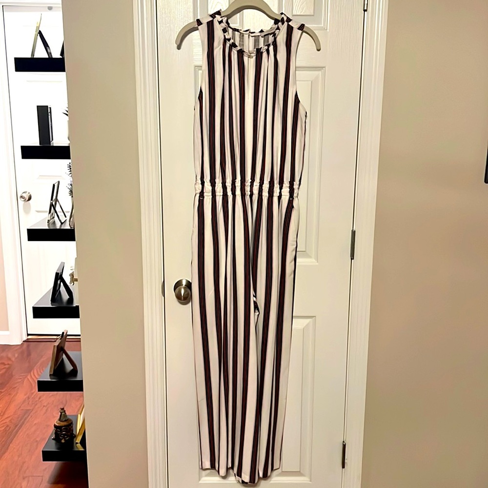 Loft sleeveless keyhole romper